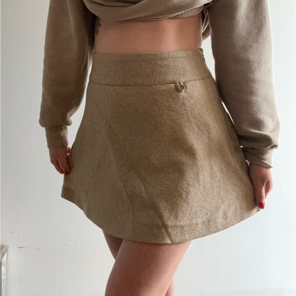 GAP skirt